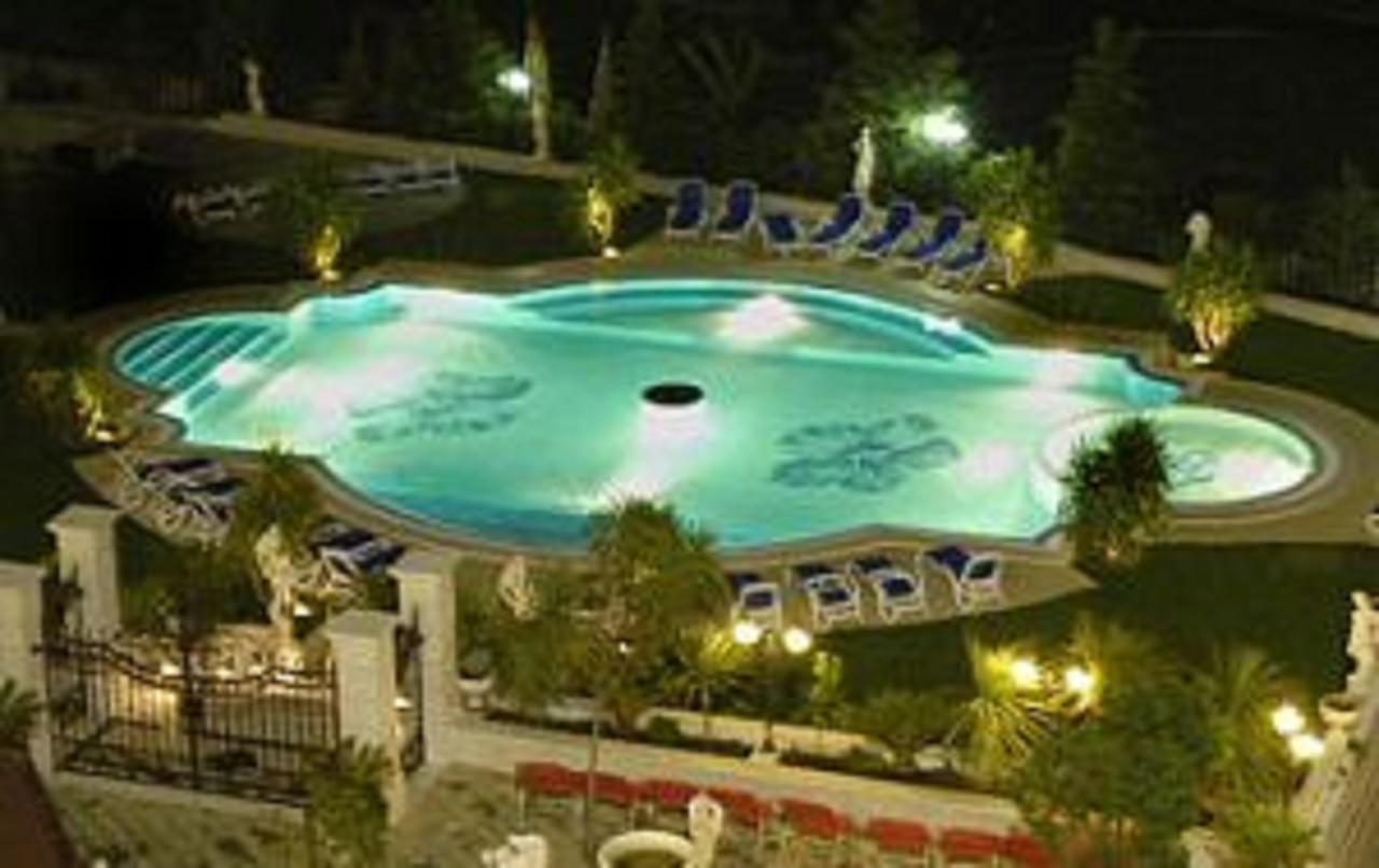 Grand Hotel Degli Angeli ซานโจวานนี โรตอนโด ภายนอก รูปภาพ